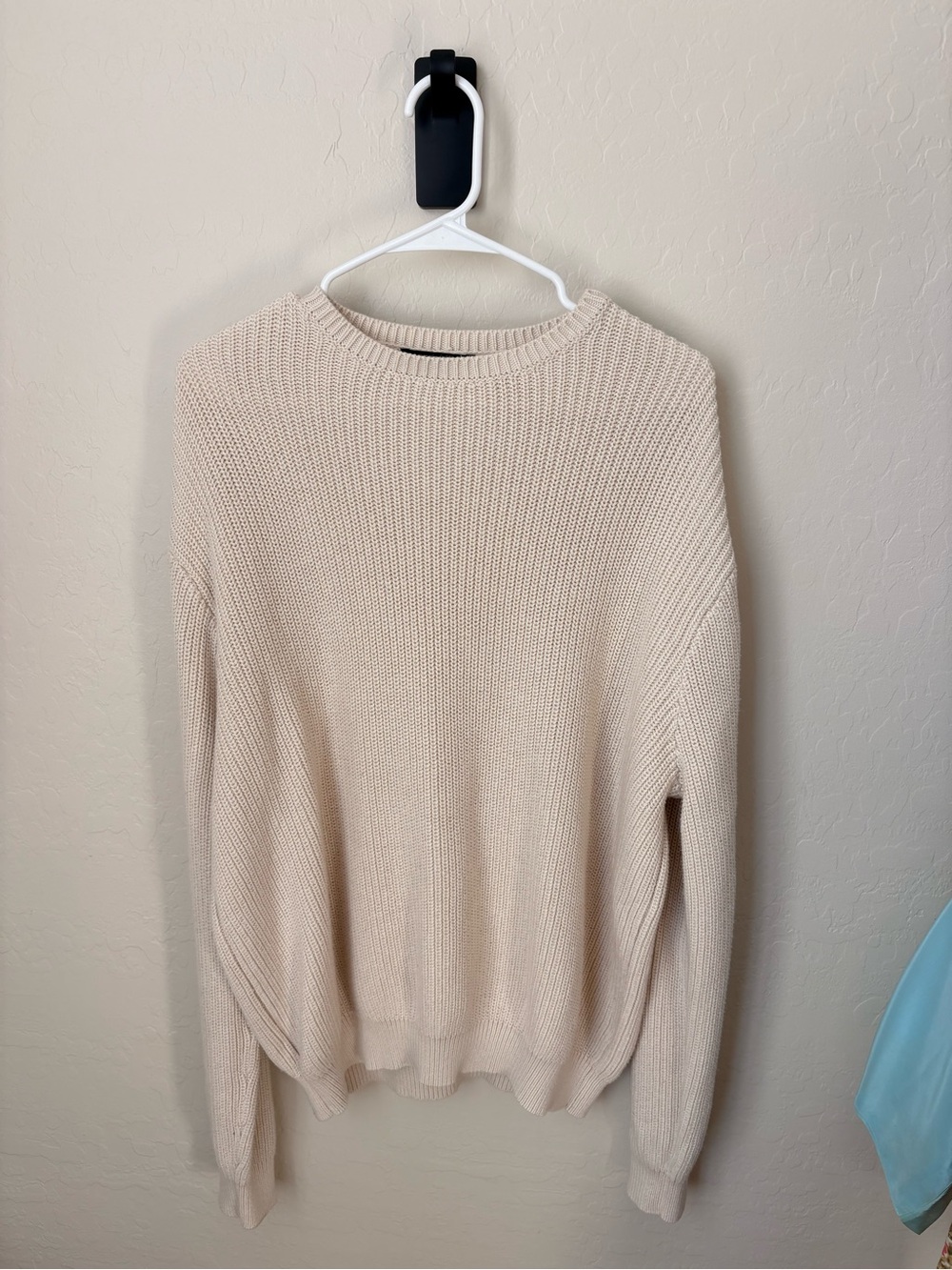 Brandy Melville OS Cream Ribbed Crewneck Sweater